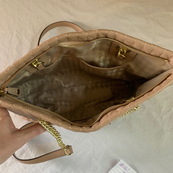 Karl Lagerfeld Paris Karolina Leather Tote Bag Tan Quilted Gold Chain Strap - Picture 7 of 15